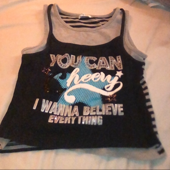 Cute 90s baby tee - Picture 1 of 4